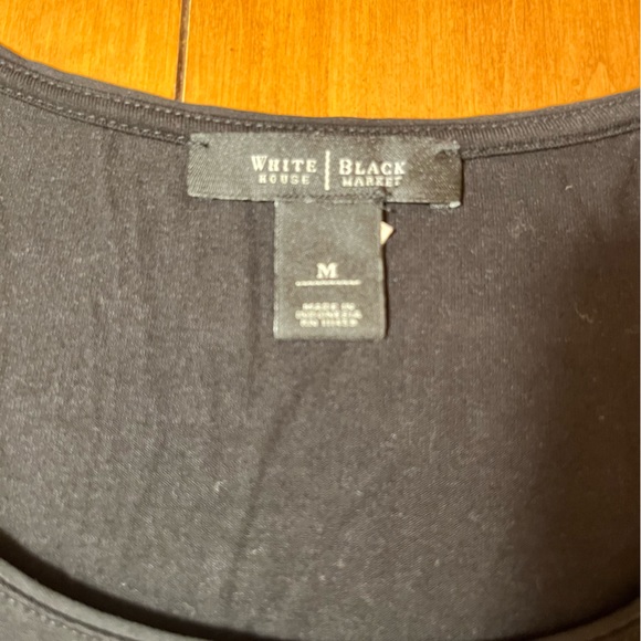 White House | Black Market Sequin Floral Tee - Black - Medium - EUC - Picture 4 of 4